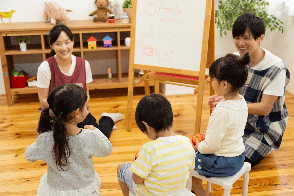 1. 保育士資格とは？あらためて知りたい「保育のプロ」の定義