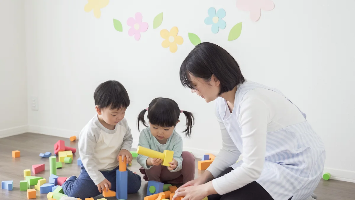 1. 保育士の仕事で「大変なこと」が多い主な要因