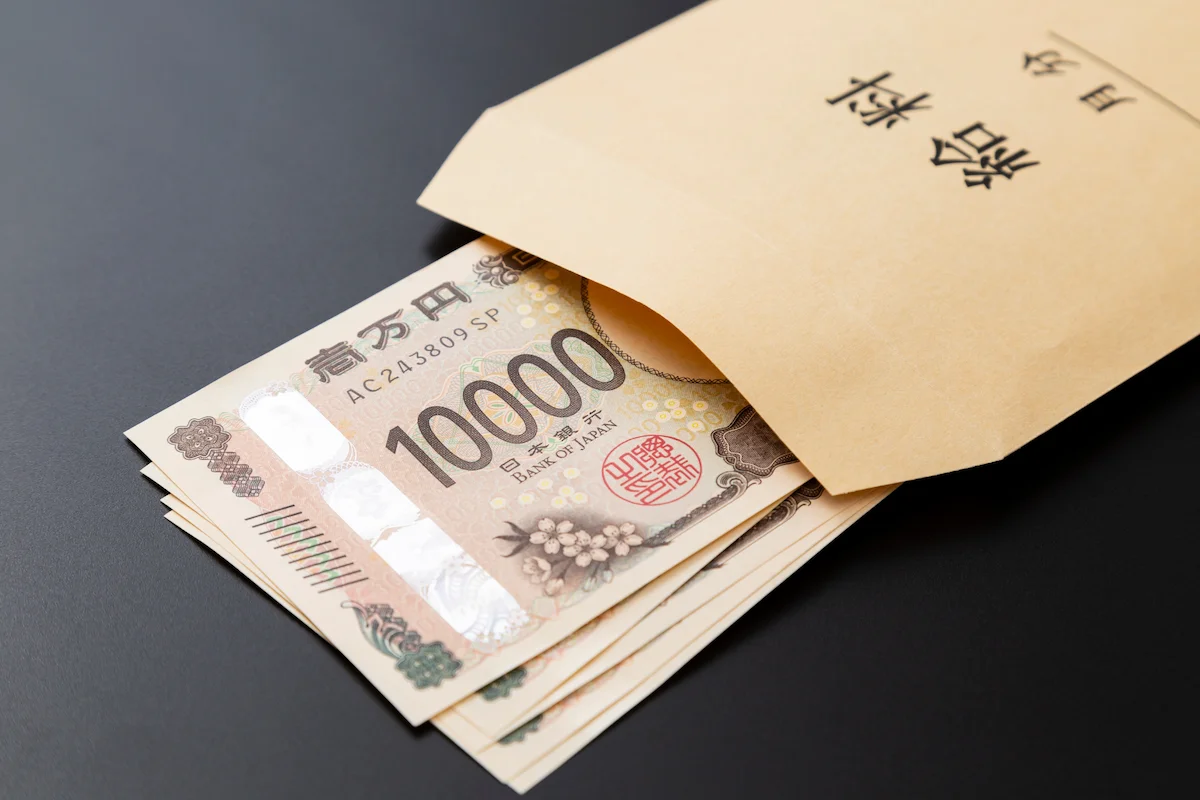 3. 幼稚園教諭免許の一種・二種の違い②「給料・初任給の差」