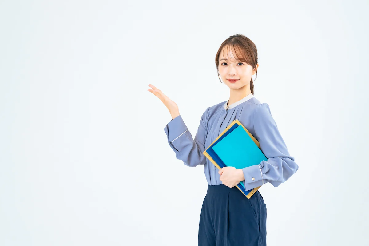 6. 保育士の面接で好印象を与える髪型・メイク・ネイルの基準